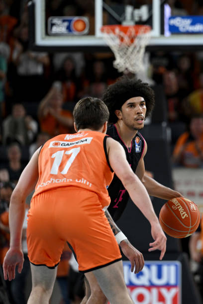 为深刻的文 为深刻的文